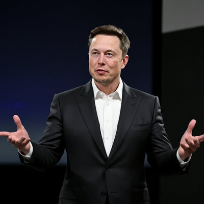Calpers lehnt Elon Musks Leistungsprämie 2025 bei Tesla ab.