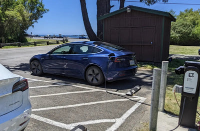 Effiziente Lades trategien: Tesla-Tipps für Fernreisen