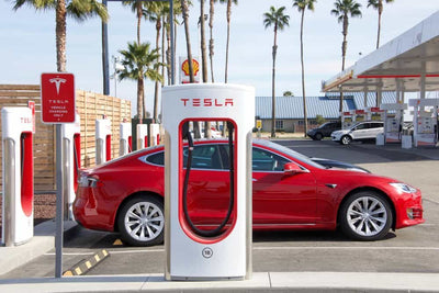 Wie pflegen Sie Ihre Tesla-Batterie?