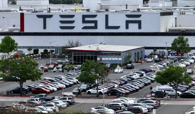 Schnelle Reaktion dämmte Brand in Teslas Fabrik in Fremont ein: Keine Verletzten gemeldet