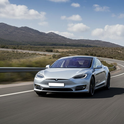 Tesla FSD V14.2 wird an die erste Fahrzeugcharge ausgeliefert.