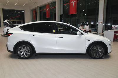 Tesla Model YL kommt in China auf den Markt und geht auf Beschwerden wichtiger Besitzer ein
