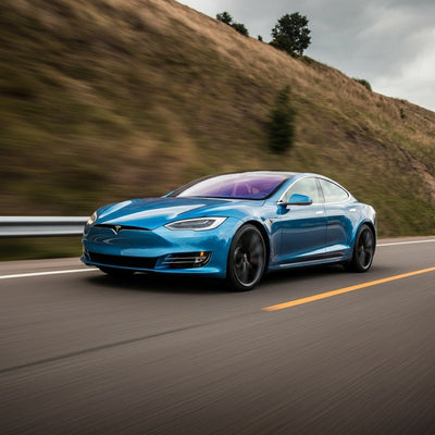 Tesla stellt neue Farbe vor und testet überarbeitete Modelle Model S und Model X