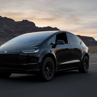 Präsident der Boring Company enthüllt Strategie für den Einsatz von Tesla Robovans im Las Vegas Loop