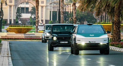 Die Flotte der Dubaier Polizei begrüßt den Tesla Cybertruck und signalisiert damit eine Zukunft für Elektrofahrzeuge in der Strafverfolgung