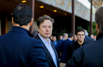 Elon Musks Dilemma: Die Zukunft von Teslas KI und Robotik am Scheideweg