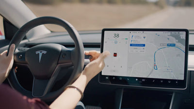 Verbessern Sie Ihre Tesla-Erfahrung: Navigieren Sie auf Autopilot enthüllt