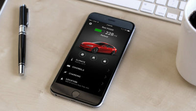 Wie füge ich Tesla-Telefonschlüssel hinzu und entferne sie?
