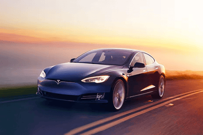 Wie reinigt man den Bildschirm des Tesla Model Y?