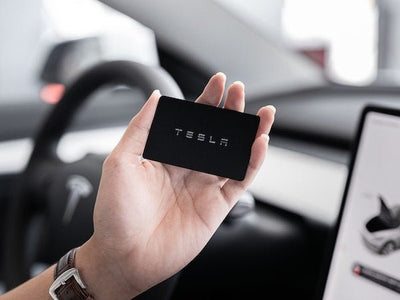 Schlüsselloser Komfort: So starten Sie Ihren Tesla ohne Schlüsselkarte