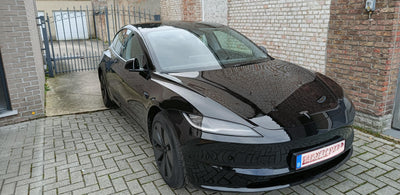 Erfrischen Sie Ihre Fahrt: So wechseln Sie den Innenraumfilter in Ihrem Tesla Model 3