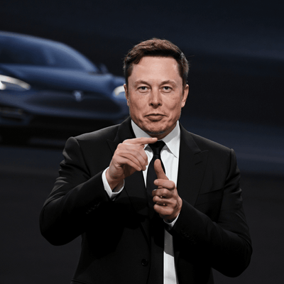Tesla-CEO Elon Musk setzt mit 10 Milliarden Meilen für sicheres, unüberwachtes FSD einen neuen Maßstab