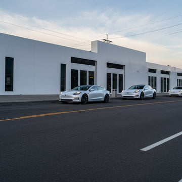 Tesla China Delivery Centers Packed as Q4 2025 Enters Its Final Month - Tesery Official Store