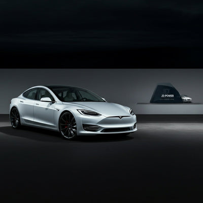 Tesla dominiert die JD Power Tech-Umfrage mit doppelter Punktzahl wie VW, erhält aber keine Auszeichnung