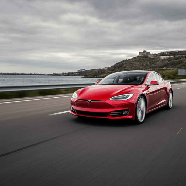 Tesla Full Self-Driving Erzielt Monumentalen Durchbruch bei Europäischer Expansion