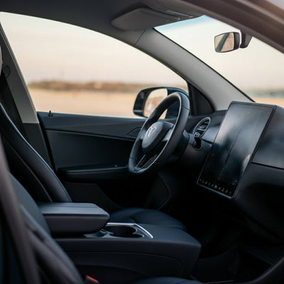 Tesla führt neue Innenausstattungsoption für seltene Model Y-Ausstattungsvariante ein