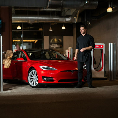 Tesla Supercharger Diner offiziell eröffnet: Speisekarte, Preise, Ausstattung und mehr