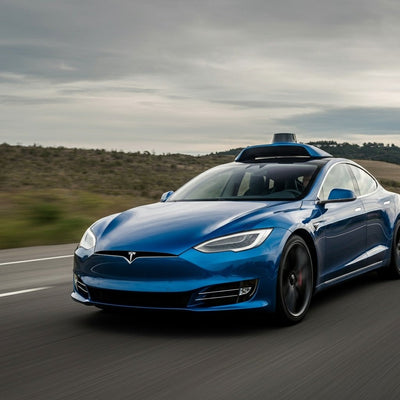 Teslas Initiative für vollständig autonomes Fahren löst einen grundlegenden Strategiewechsel im Unternehmen aus.