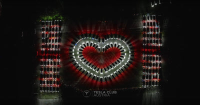 Das Tesla-Lichtshow-Phänomen: Faszinierende Displays auf der ganzen Welt 