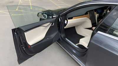 Die Zukunft erschließen: Eine Anleitung zum Öffnen der Türen des Tesla Model S