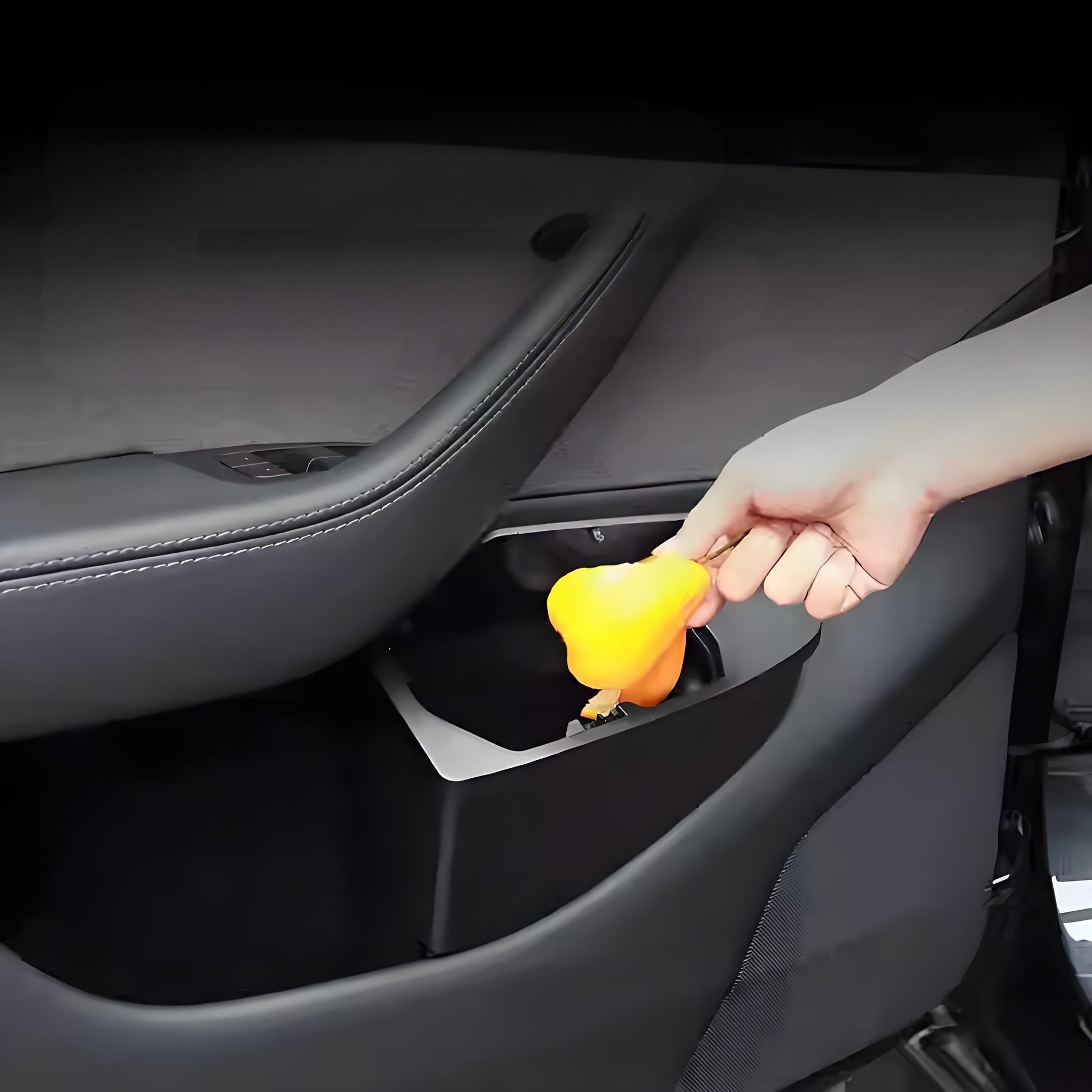 Front Door Trash Can Organizer for Tesla Model Y Juniper (2PCS) - Tesery Official Store