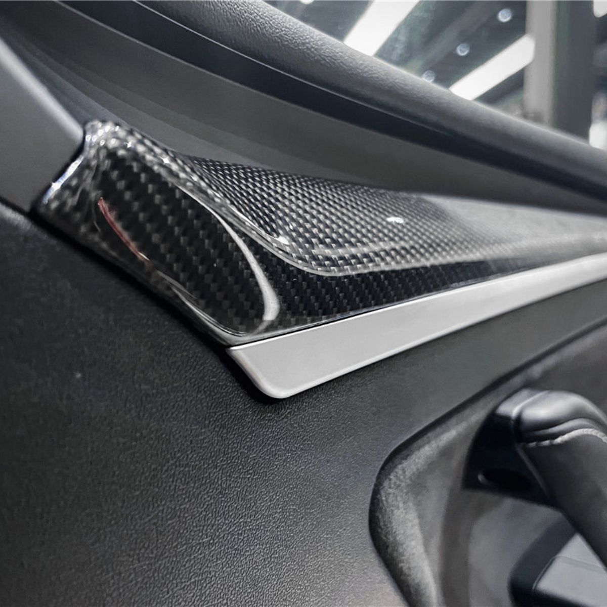 Repalcement Real Carbon Fiber Front Door Trim Panel for Model 3 / Y 2021-2023 - Tesery Official Store